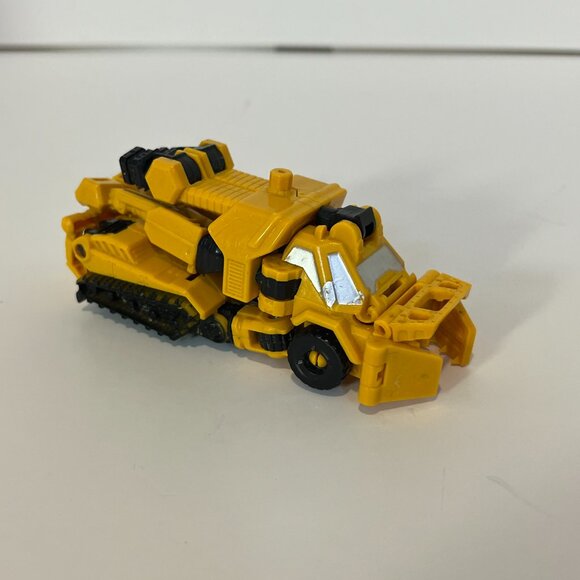 Vintage Transformer Transforming Yellow Bull Dozer Consturction Action Figure - Picture 3 of 11